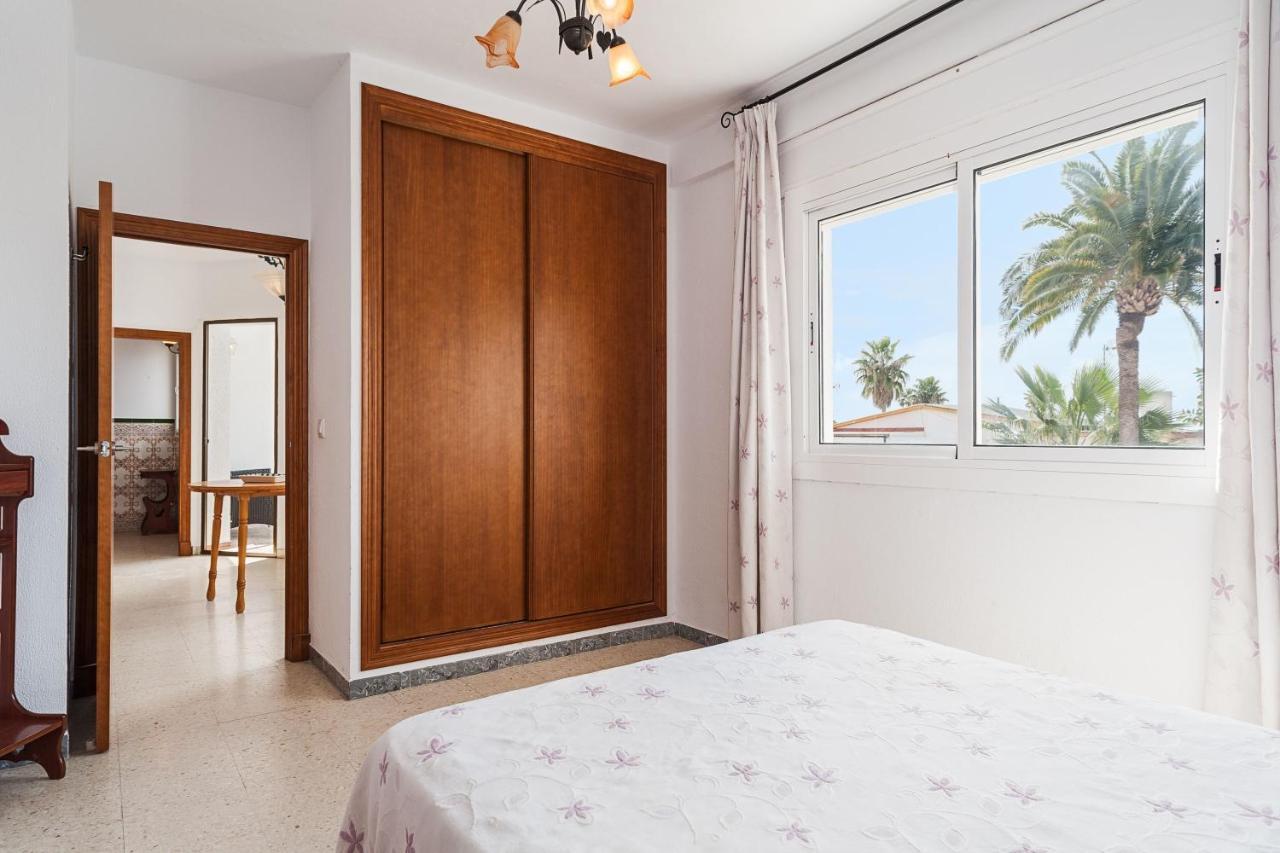 Apartamento Junto A La Playa En El Centro Conil De La Frontera Exteriör bild